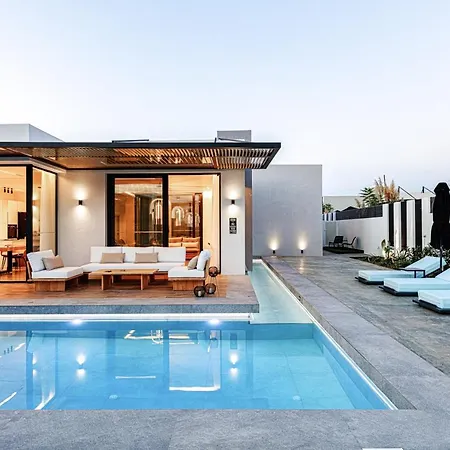 Villa Physis - Metal & Wood *