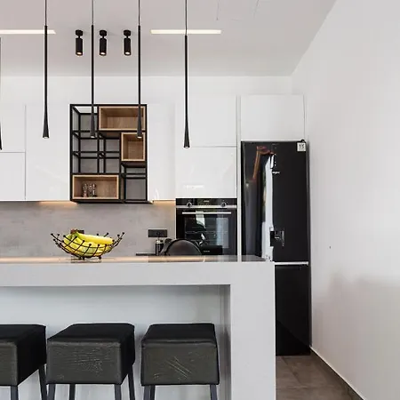 Physis - Metal & Wood Villa *