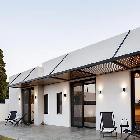 Physis - Metal & Wood Villa *
